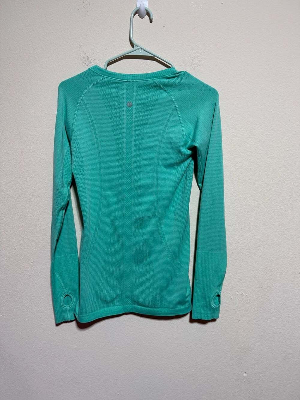 LULULEMON SEAWHEEZE SWIFTLY TECH LS CREW HEATHERED BALI BREEZE SIZE 6 - Picture 3 of 4